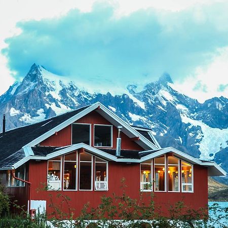 Hosteria Pehoe Torres del Paine National Park Εξωτερικό φωτογραφία
