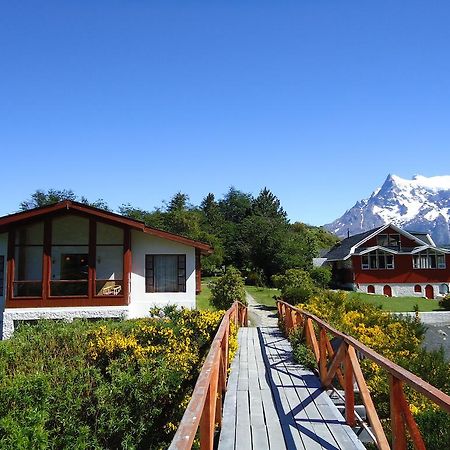 Hosteria Pehoe Torres del Paine National Park Εξωτερικό φωτογραφία