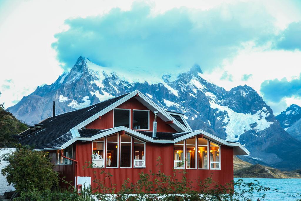 Hosteria Pehoe Torres del Paine National Park Εξωτερικό φωτογραφία