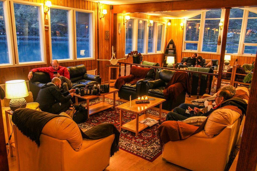 Hosteria Pehoe Torres del Paine National Park Εξωτερικό φωτογραφία